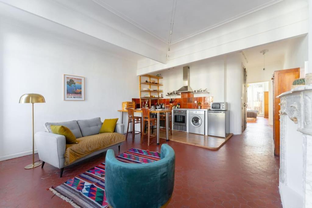 Superbe Appart, Central, Petit Balcon & Vue Place Marseille Ngoại thất bức ảnh